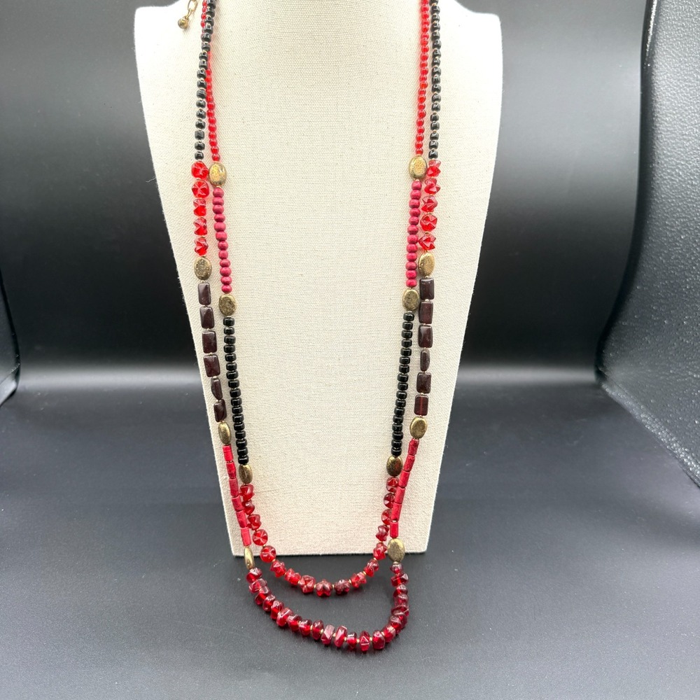 Long Multi Strand Red Black Beaded Necklace Glass Chip Brass Tone Boho Jewelry